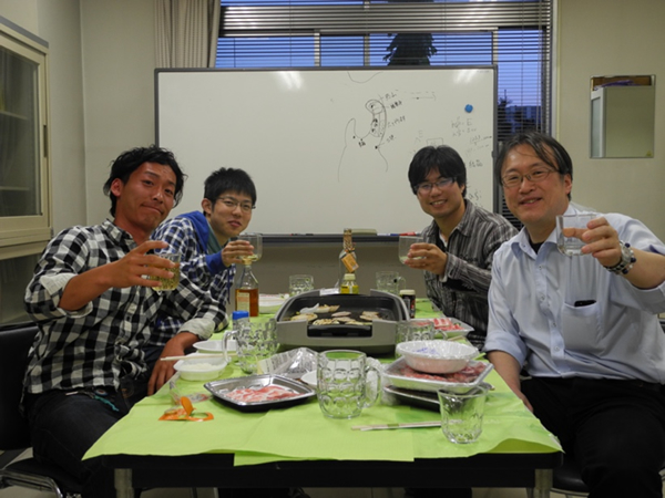 Welcome party for the 1st generation of Onoe lab (Umeda, Kato, Sawada) (Photo taken by Prof. Kentaro Tanaka, Graduate School of Science, Nagoya Univ.)