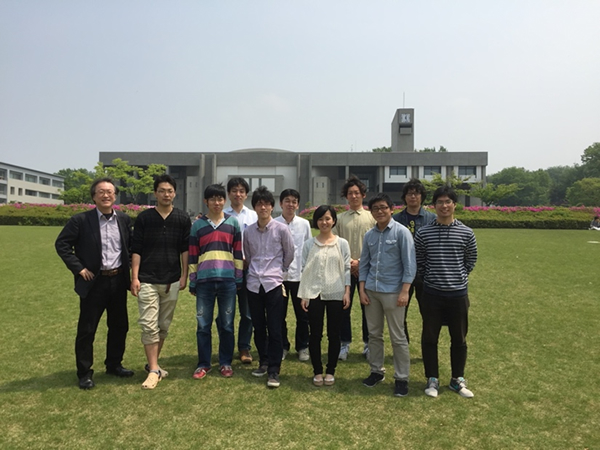 Group photo (April 28, 2015)